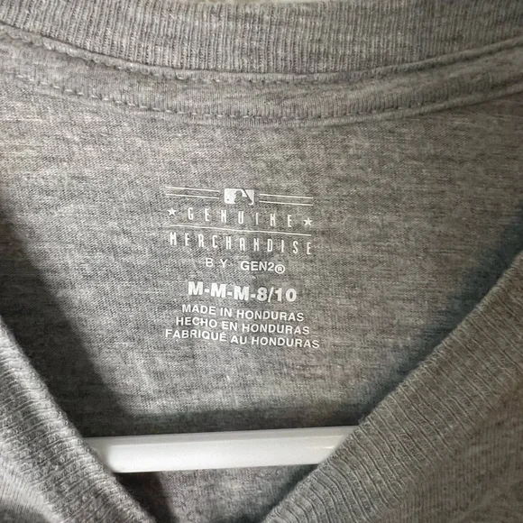 Genuine Merchandise Chicago White So. Gray Short Sleeve Baseball Tee - Picture 2 of 4